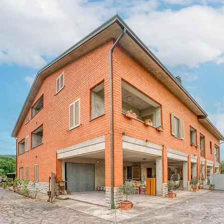 La Casa Di Lupin A بيت للعطل